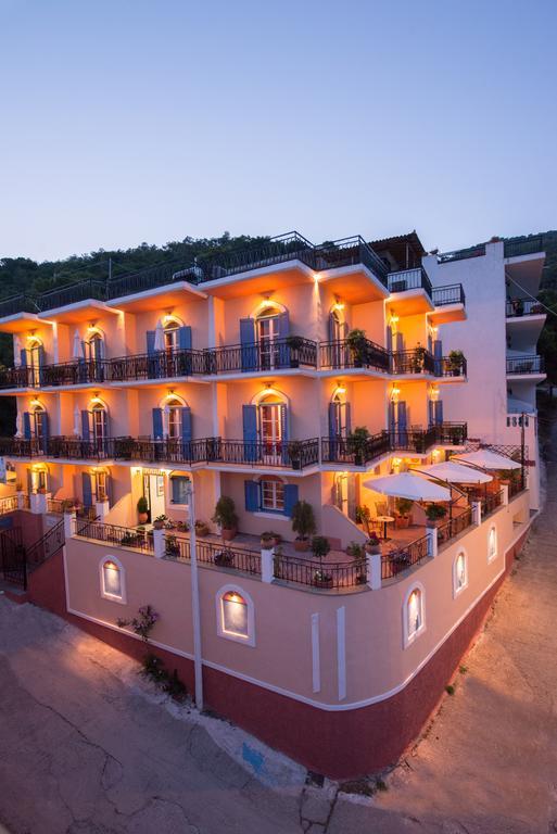 Maria Studios Poros Town Eksteriør bilde
