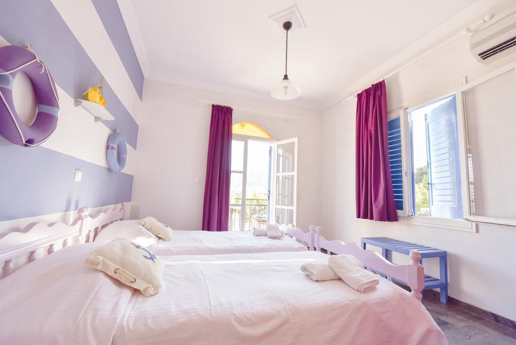 Maria Studios Poros Town Eksteriør bilde