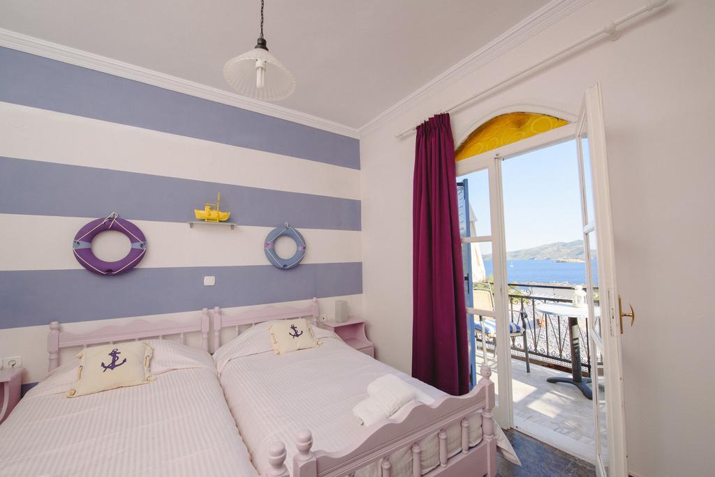 Maria Studios Poros Town Eksteriør bilde