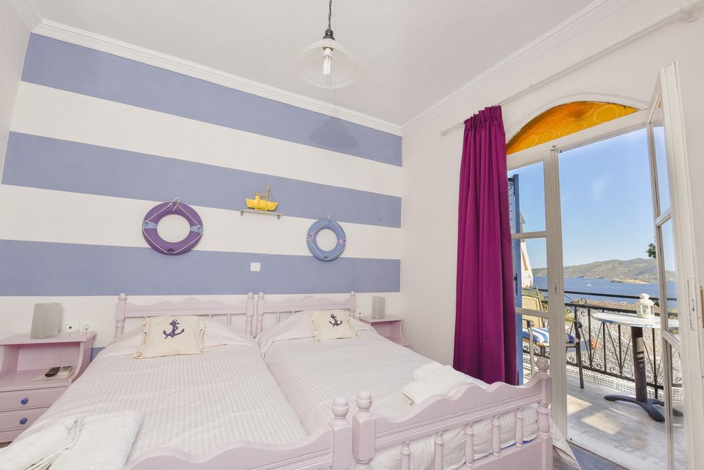 Maria Studios Poros Town Eksteriør bilde