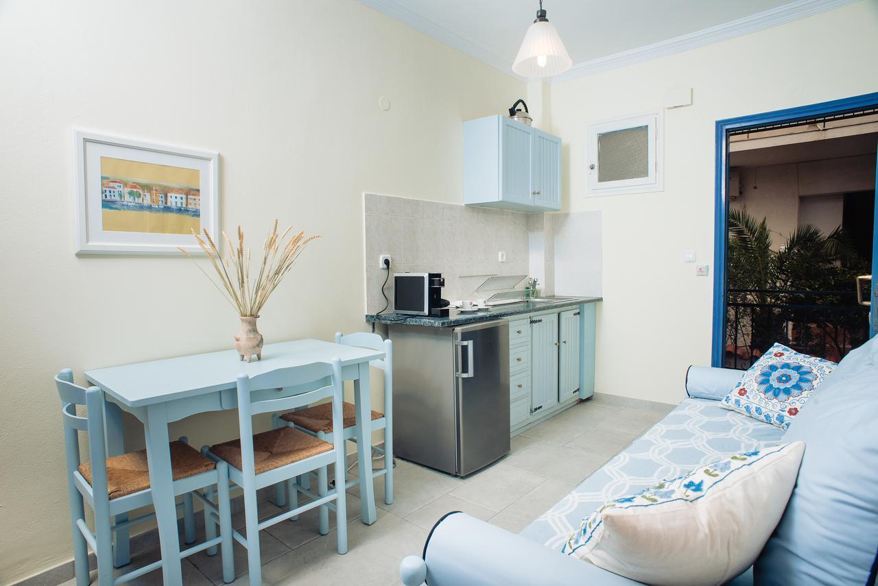 Maria Studios Poros Town Eksteriør bilde
