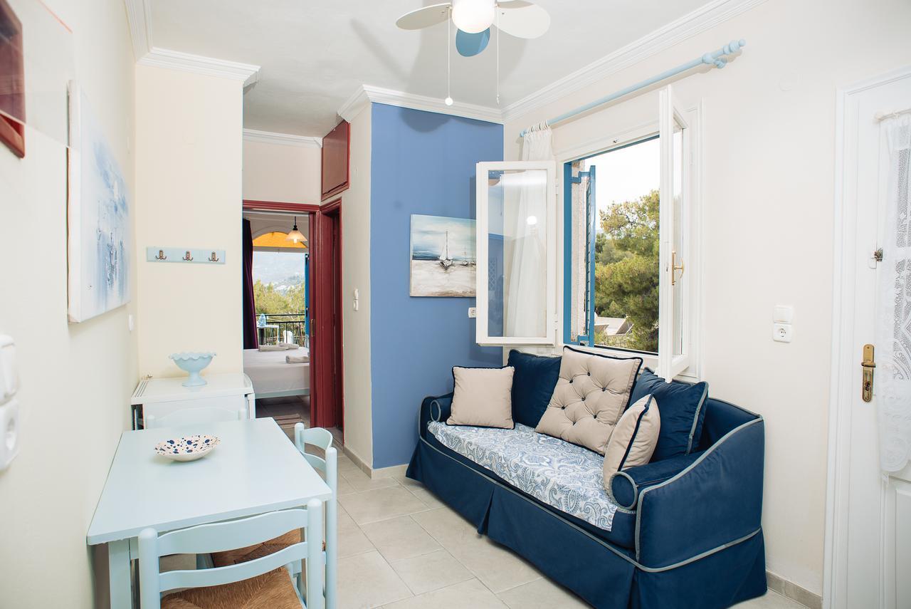 Maria Studios Poros Town Eksteriør bilde