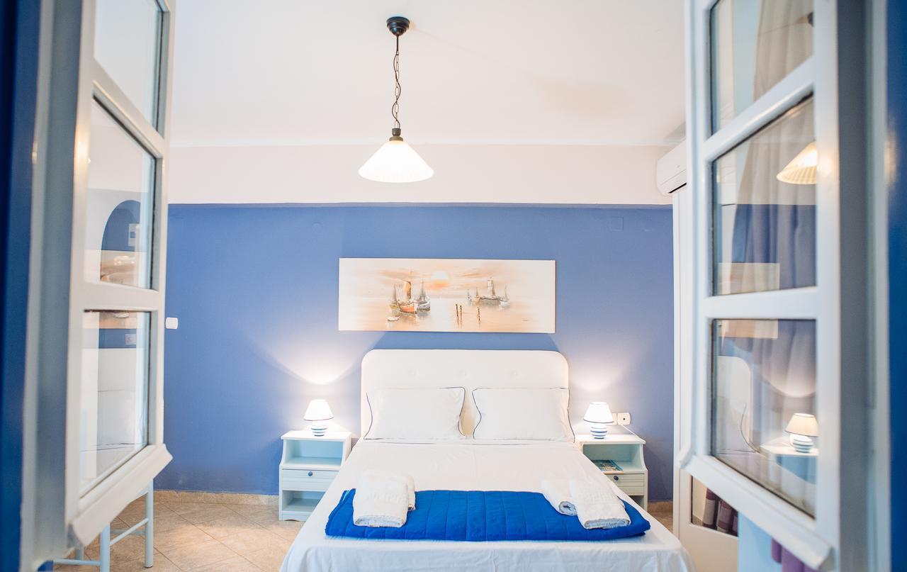 Maria Studios Poros Town Eksteriør bilde