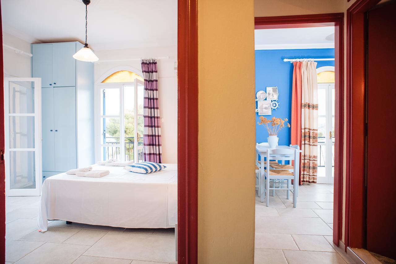 Maria Studios Poros Town Eksteriør bilde
